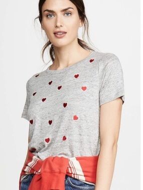 Boutique Embroidery Gray Heart Print Tee Small Stretch